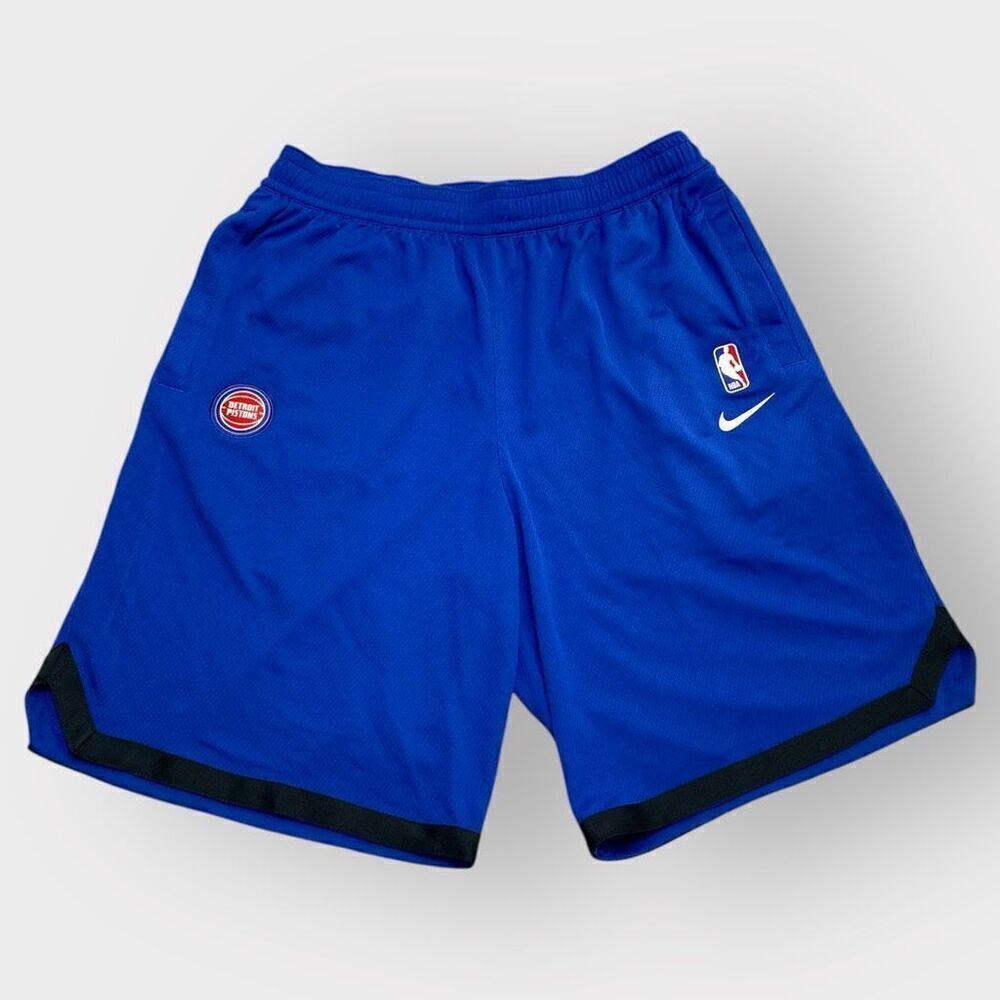 Nike Dri-Fit Detroit Pistons Basketball Shorts AV1804-495 Mens size Large New